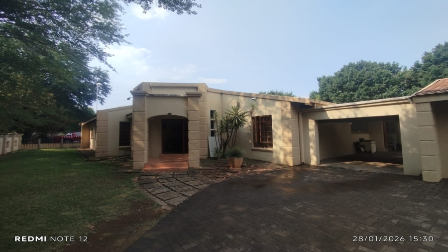 5 Bedroom Property for Sale in Sasolburg Free State